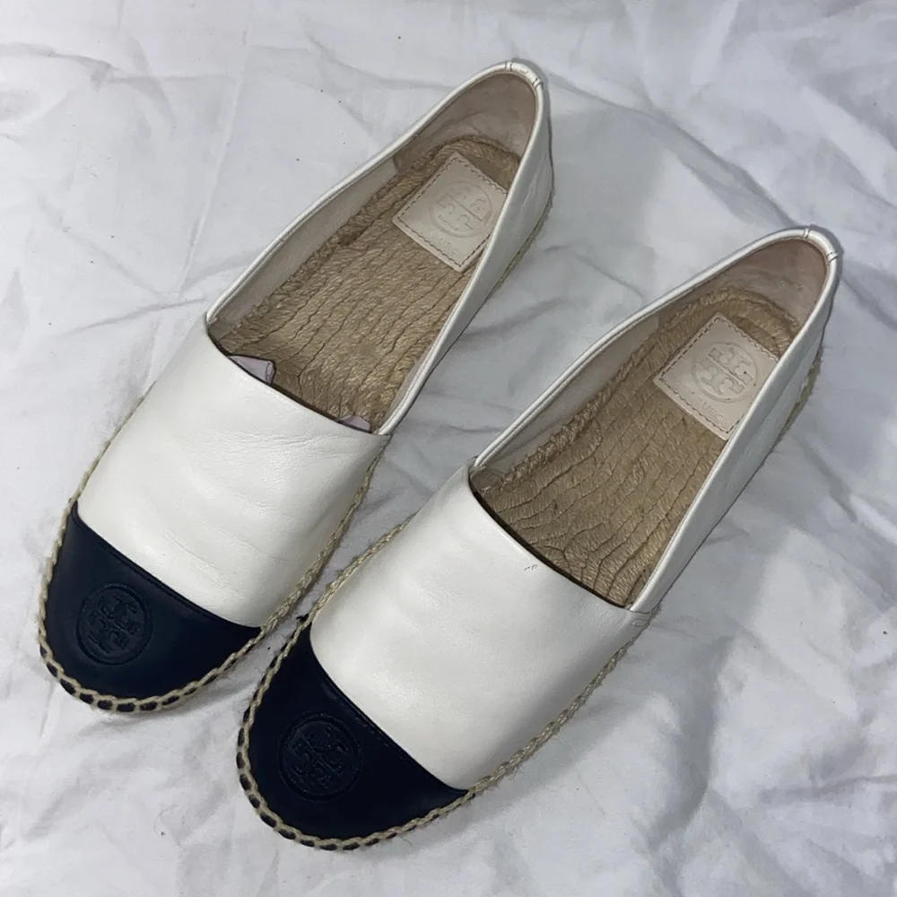 Like new Tory Burch White and Black Cap Toe Colorblock Espadrilles Flats